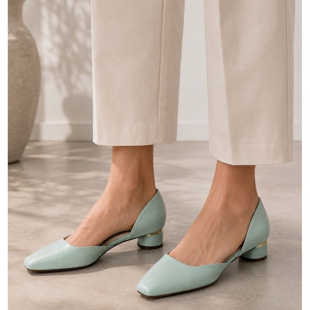 Franco Sarto Mint Green Leather D’Orsay Pumps Size 7 EU 37 New Minor Defect